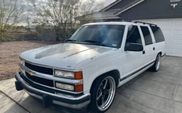Chevrolet-1500-suburban-1994-white-18