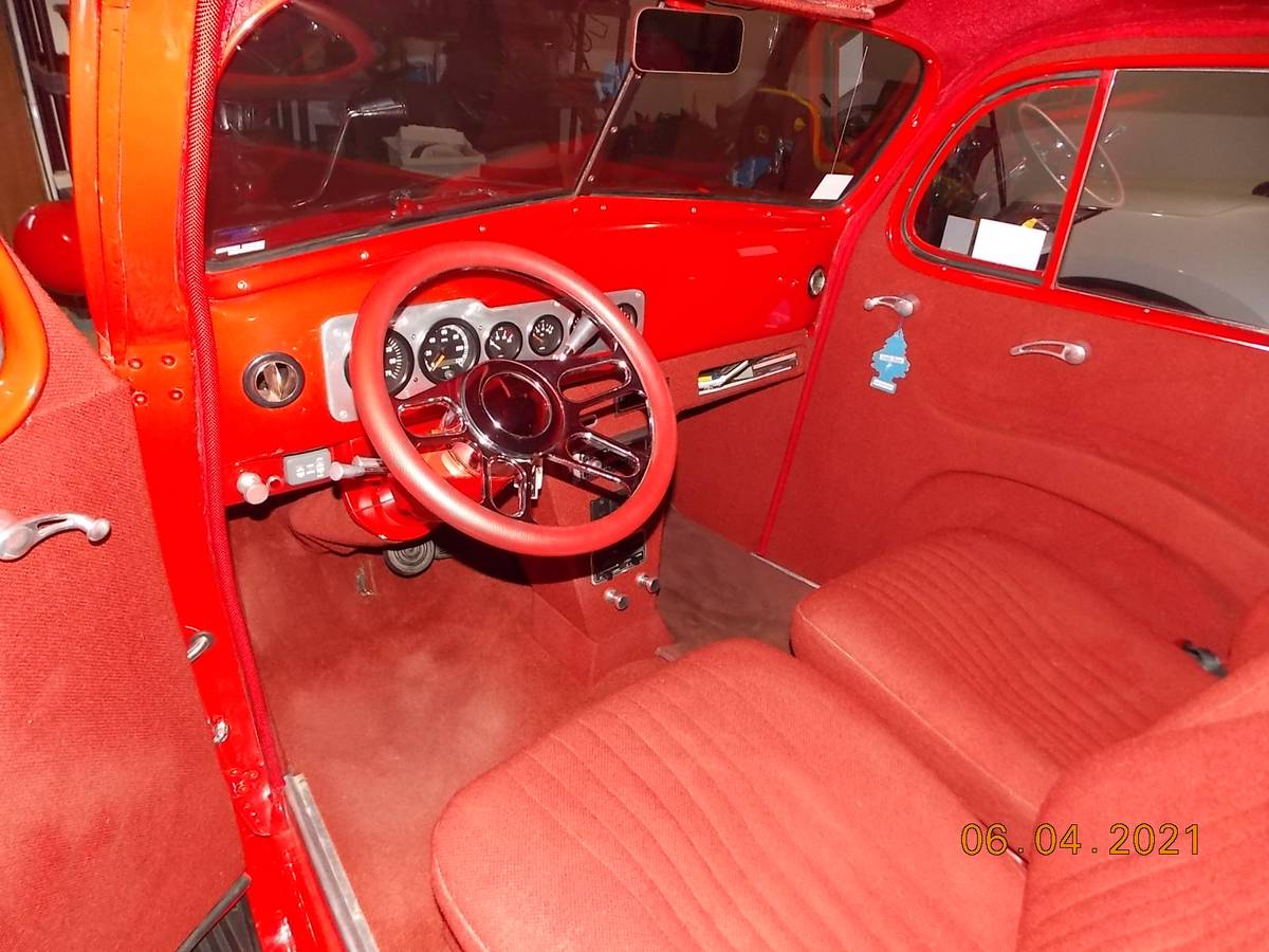 Chevrolet-1936-red-3