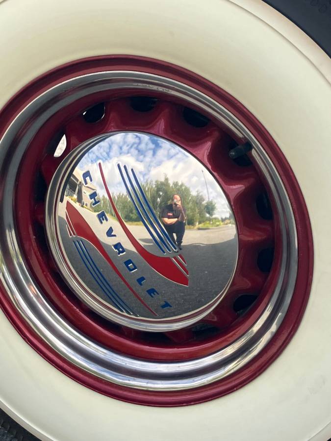 Chevrolet-1946-red-9