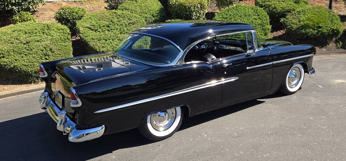 Chevrolet-1955-black-17