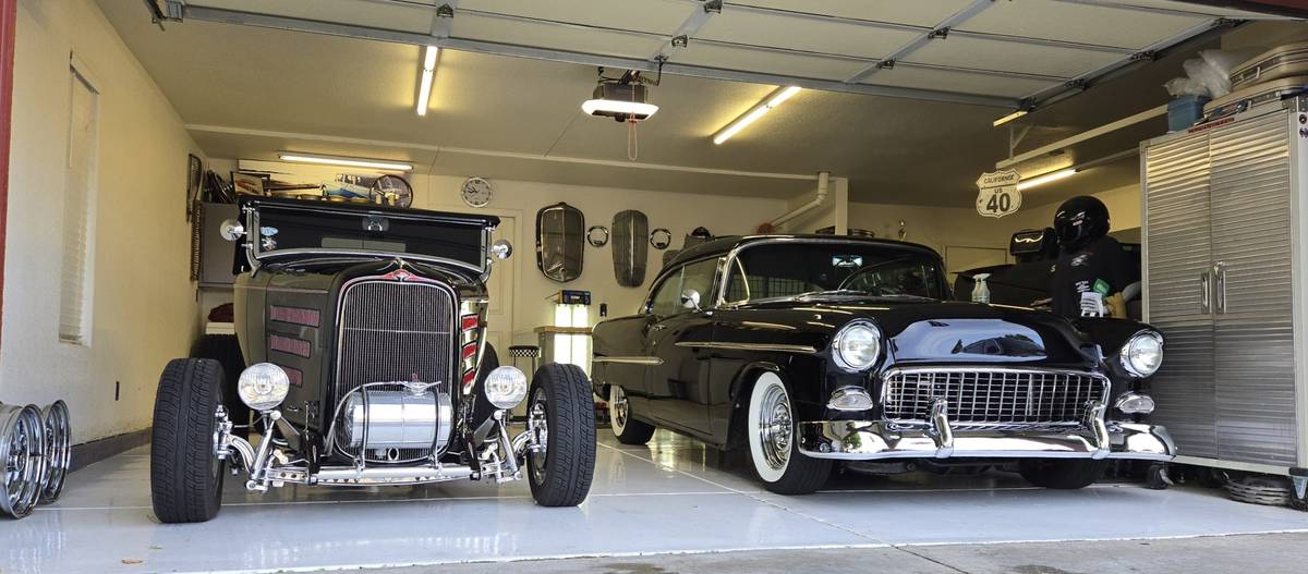 Chevrolet-1955-black-18