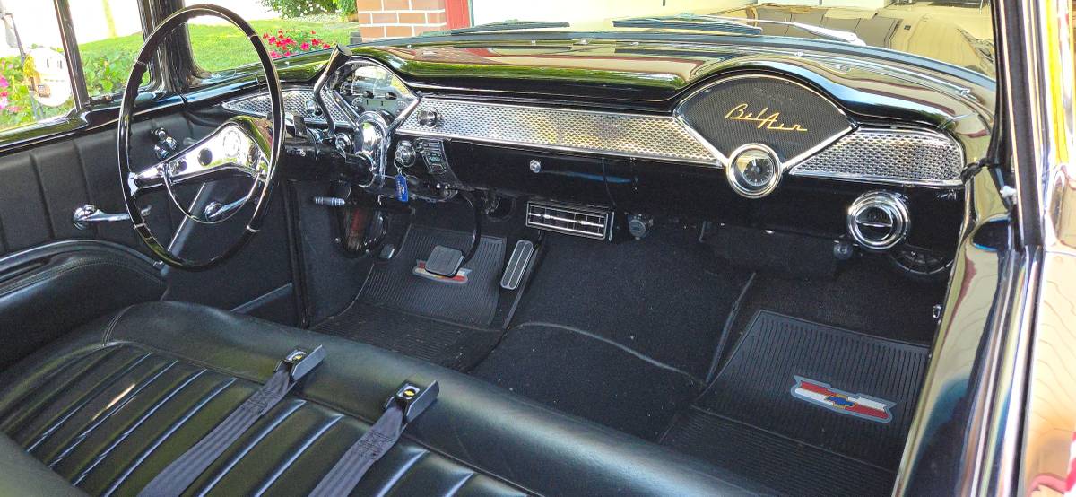 Chevrolet-1955-black-7