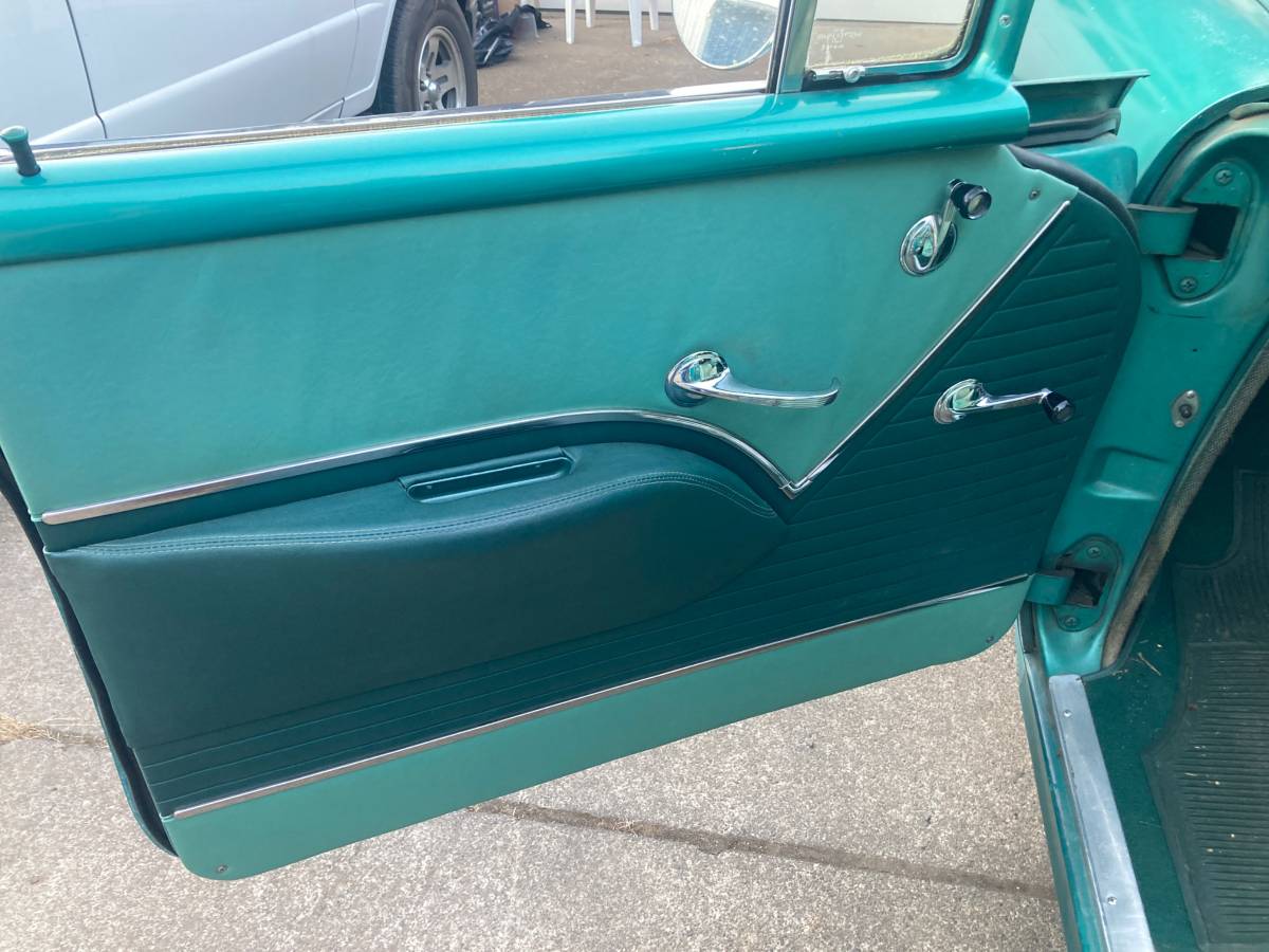 Chevrolet-1955-green-9