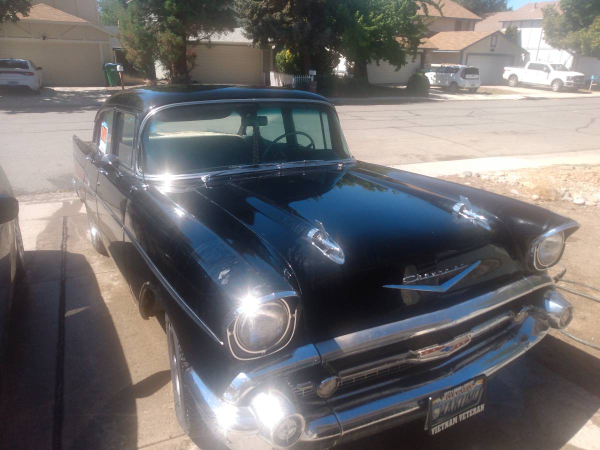 Chevrolet-1957-black-1