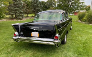 Chevrolet-1957-black-6