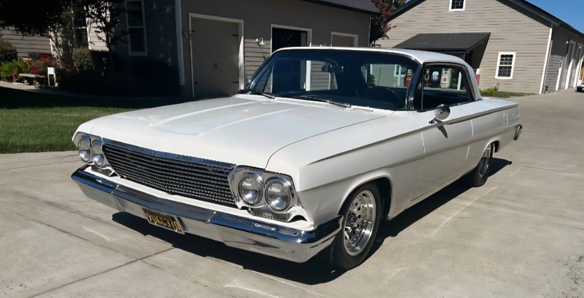 Chevrolet-1962-white-1