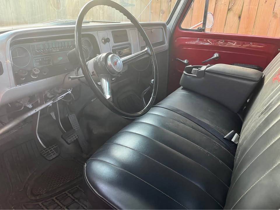 Chevrolet-1966-red-1