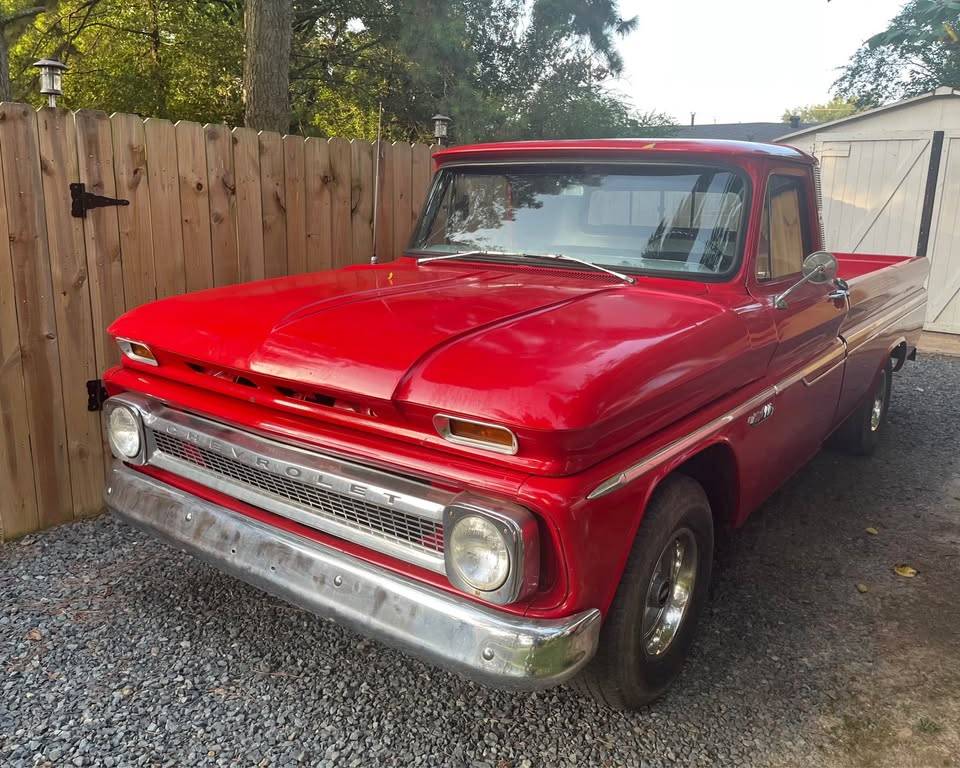 Chevrolet-1966-red-2