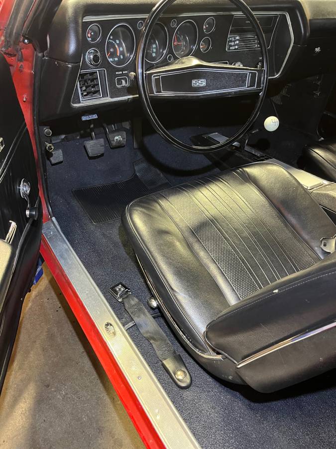 Chevrolet-1970-red-10