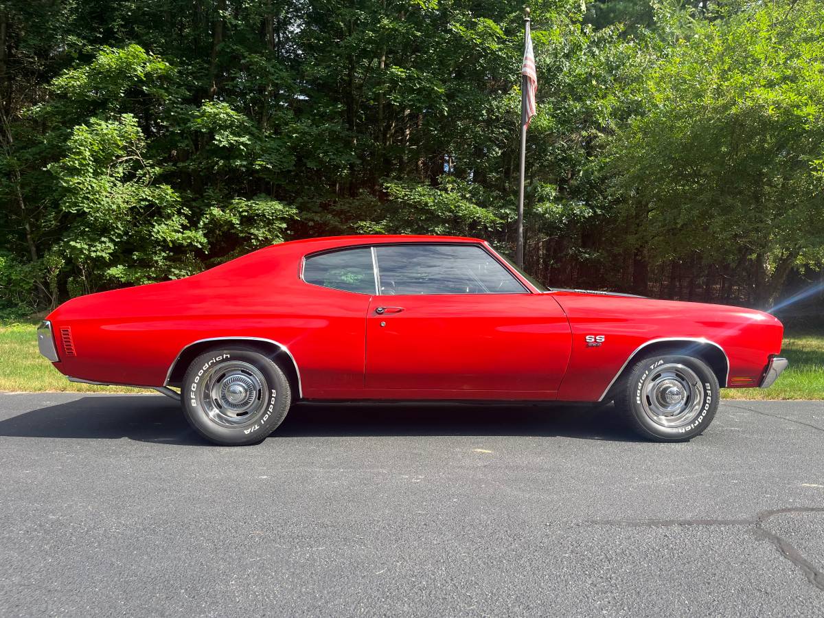 Chevrolet-1970-red-2