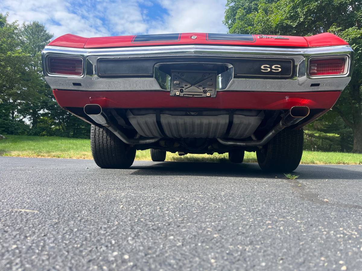Chevrolet-1970-red-8
