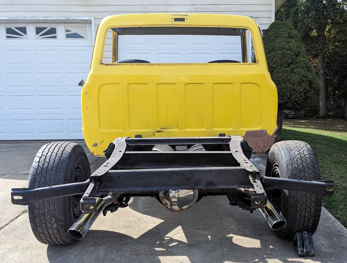Chevrolet-1970-yellow-4