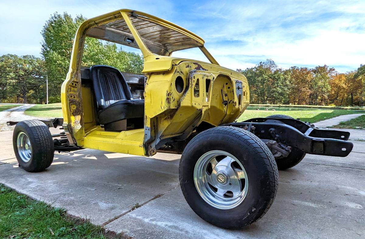 Chevrolet-1970-yellow-5
