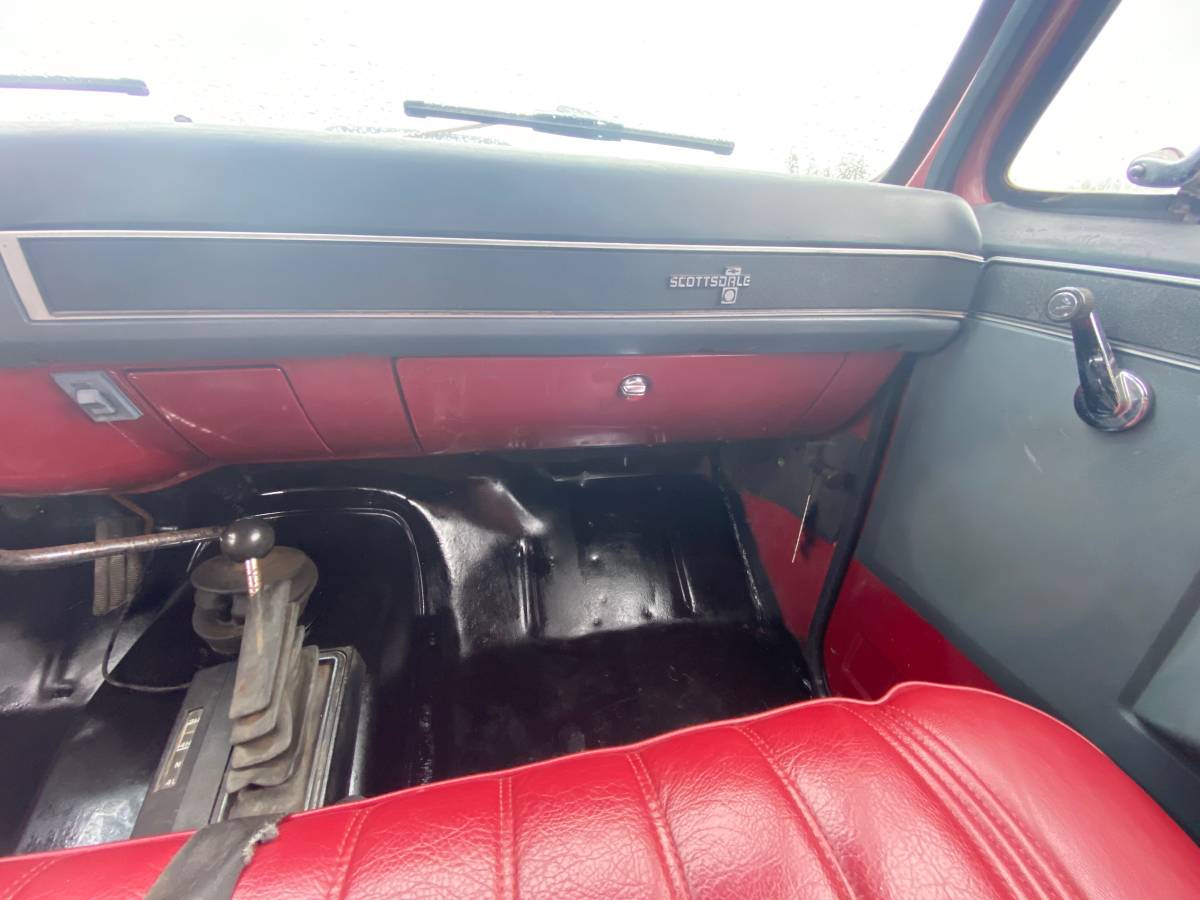 Chevrolet-1982-12
