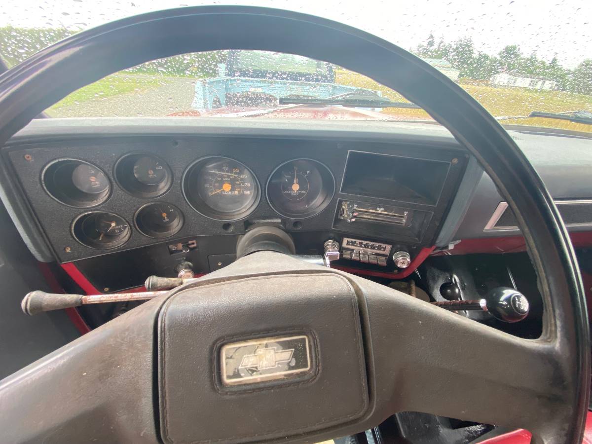 Chevrolet-1982-3