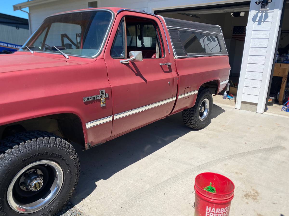 Chevrolet-1982-4