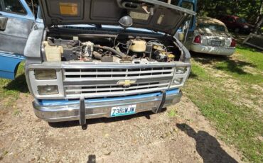 Chevrolet-1986-blue-5