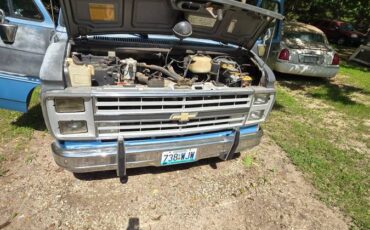 Chevrolet-1986-blue-6
