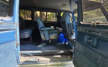 Chevrolet-1986-blue-7