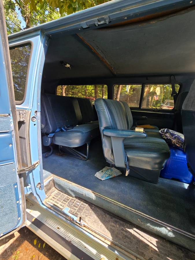 Chevrolet-1986-blue-8