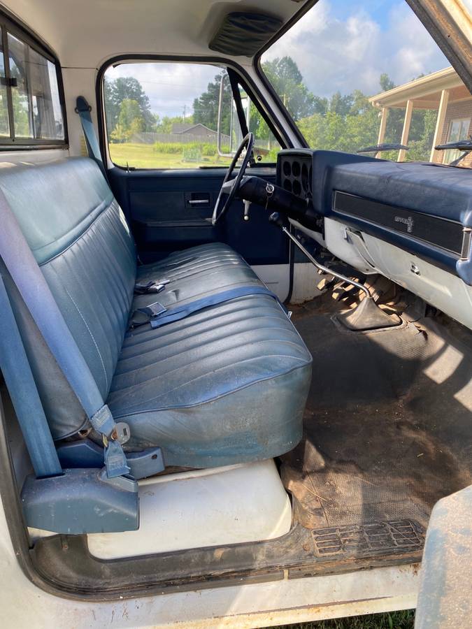 Chevrolet-1987-3