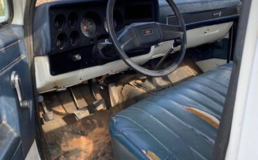 Chevrolet-1987-4