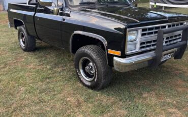Chevrolet-1987-black-1
