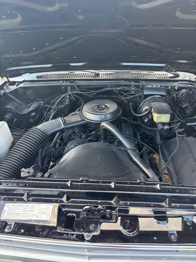 Chevrolet-1987-black-11