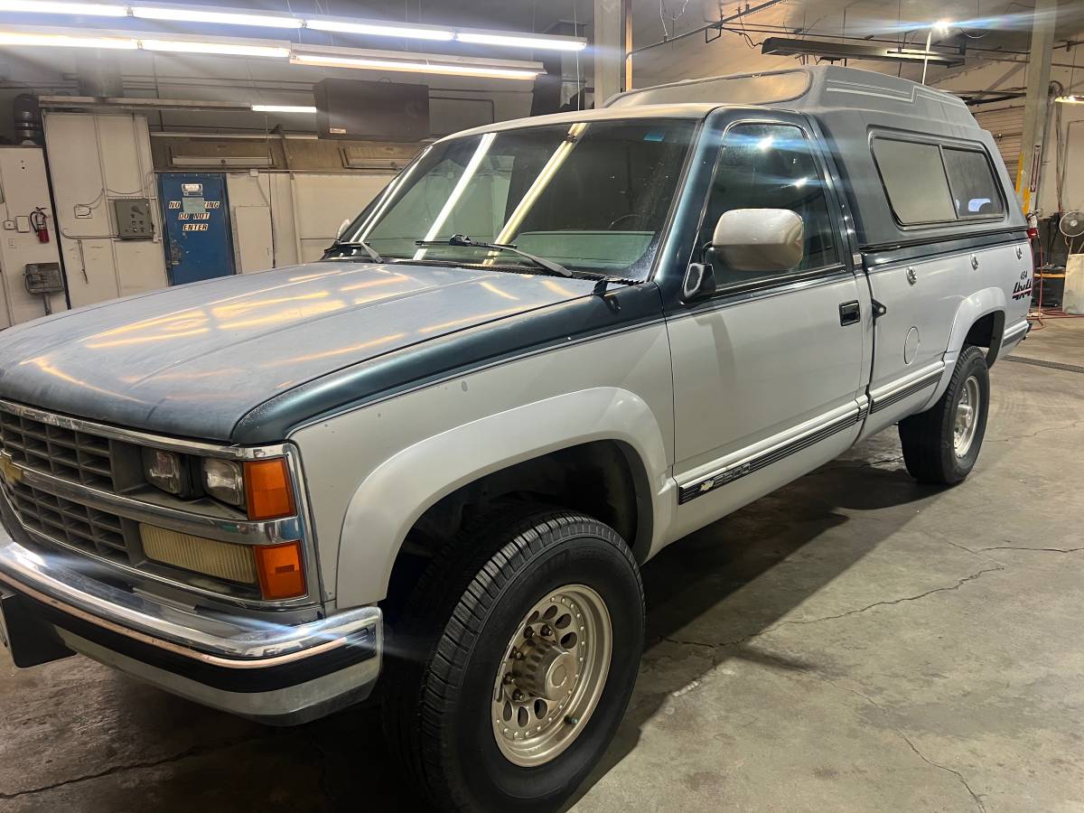 Chevrolet-1988-4