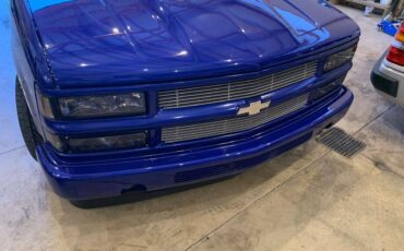 Chevrolet-1990-blue-1