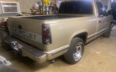 Chevrolet-1990-custom-1