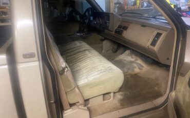 Chevrolet-1990-custom-2