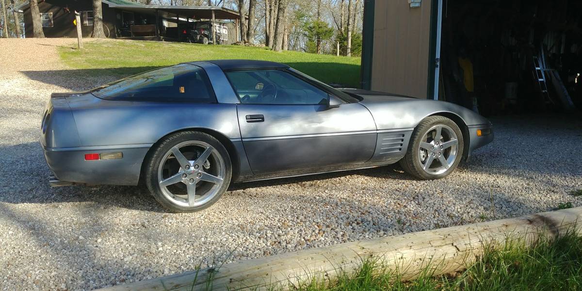 Chevrolet-1991-silver-1