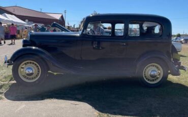 Chevrolet-2-door-1934-black-2