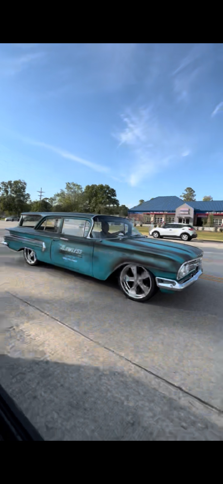 Chevrolet-2-door-Brookwood-1960-station-wagon-16