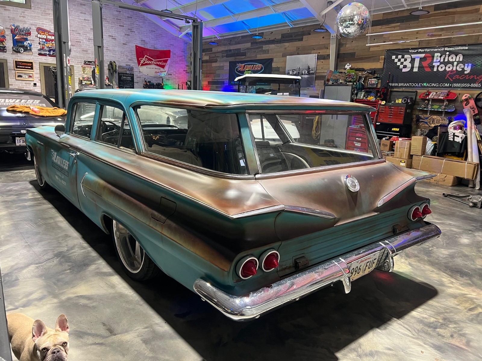 Chevrolet-2-door-Brookwood-1960-station-wagon-3