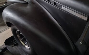Chevrolet-2-door-coupe-1940-black-1