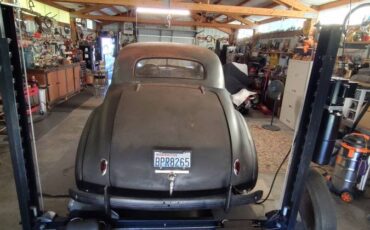 Chevrolet-2-door-coupe-1940-black-10