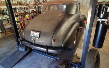 Chevrolet-2-door-coupe-1940-black-9