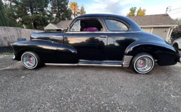 Chevrolet-2-door-coupe-1948-black-3