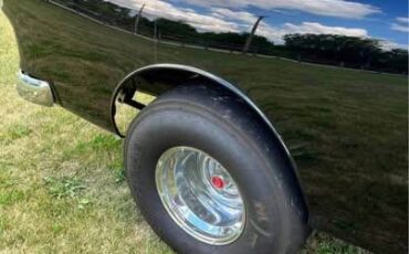 Chevrolet-2-door-post-1955-black-19