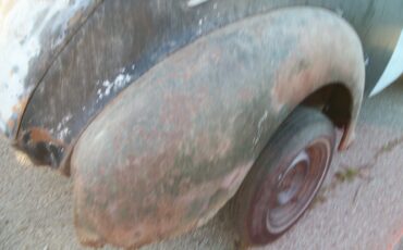 Chevrolet-2-door-sedan-1940-black-9