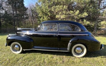 Chevrolet-2-dr-sedan-1941-Black-Tan