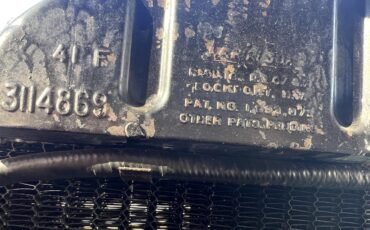 Chevrolet-2-dr-sedan-1941-Black-Tan-7