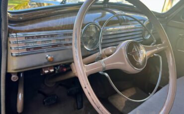 Chevrolet-2-dr-sedan-1941-Black-Tan-9