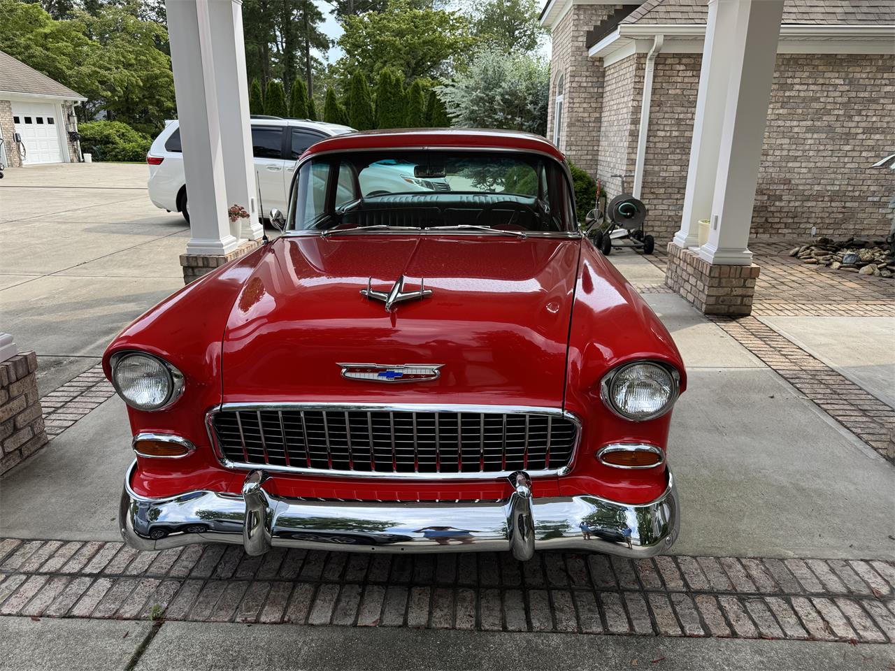 Chevrolet-2-dr-sedan-1955-Red-Black-11