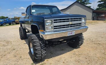 Chevrolet-20-scottsdale-1985-3