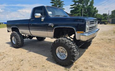 Chevrolet-20-scottsdale-1985