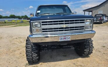 Chevrolet-20-scottsdale-1985-5