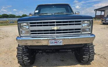 Chevrolet-20-scottsdale-1985-6